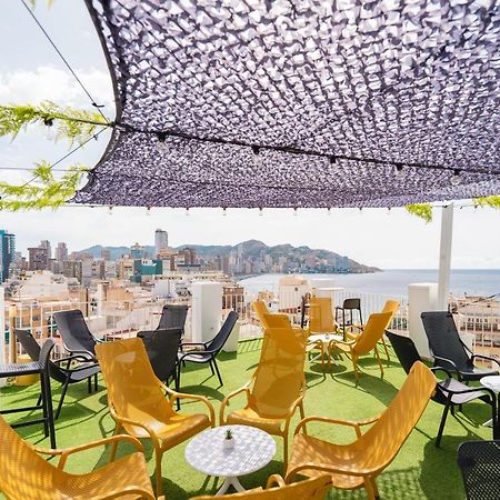 Hotel Queens - Adults Only Бенидорм Экстерьер фото