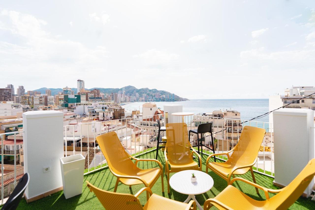 Hotel Queens - Adults Only Бенидорм Экстерьер фото