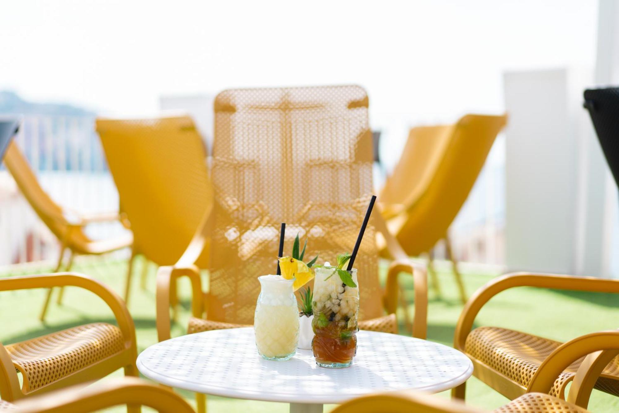 Hotel Queens - Adults Only Бенидорм Экстерьер фото